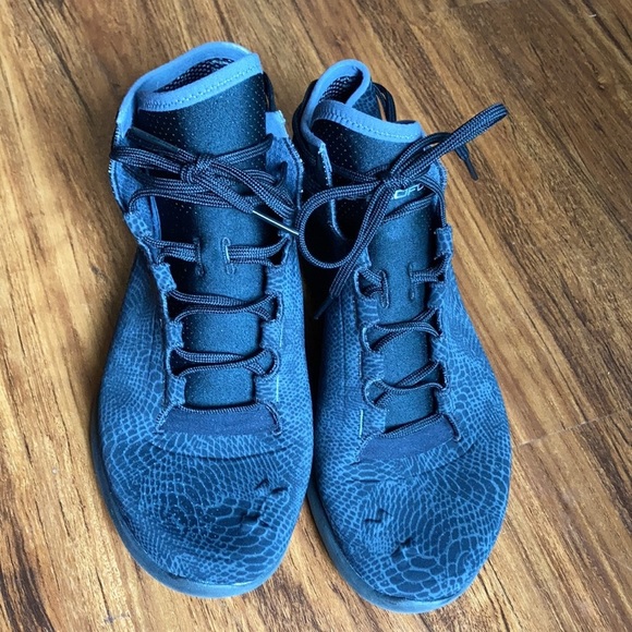 Under Armour speedform lightweight sneakers size 8 - Picture 2 of 9